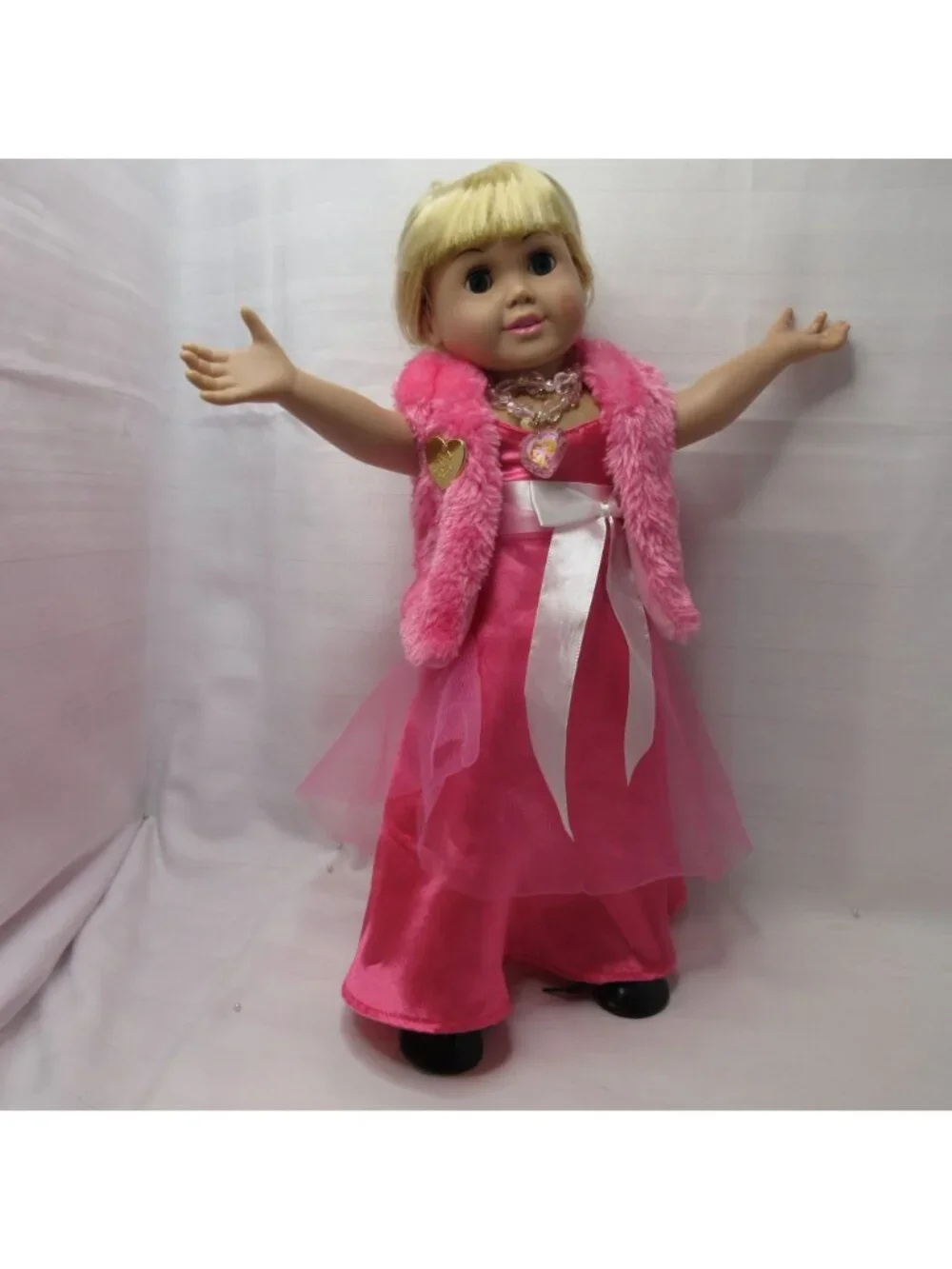 Fibre Craft FCM 1996 Blonde Jointed 18